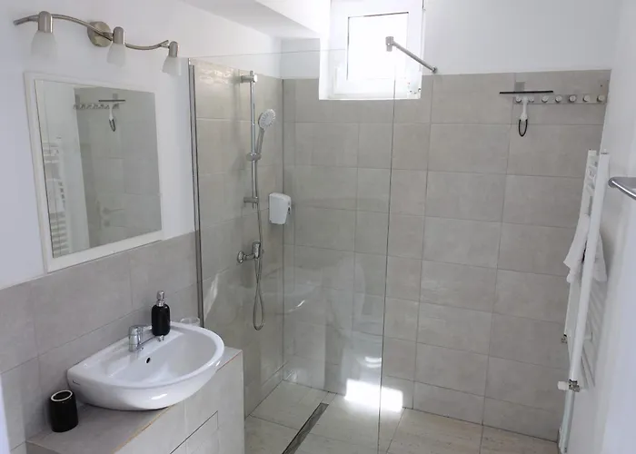 Balcescu Self Check-in